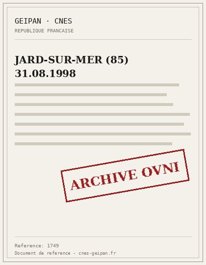 Tres puntos luminosos sobre Jard-sur-Mer en 1998