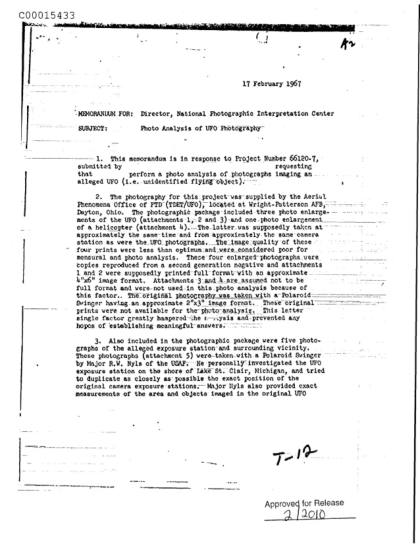 Análisis fotográfico de un supuesto OVNI por la CIA